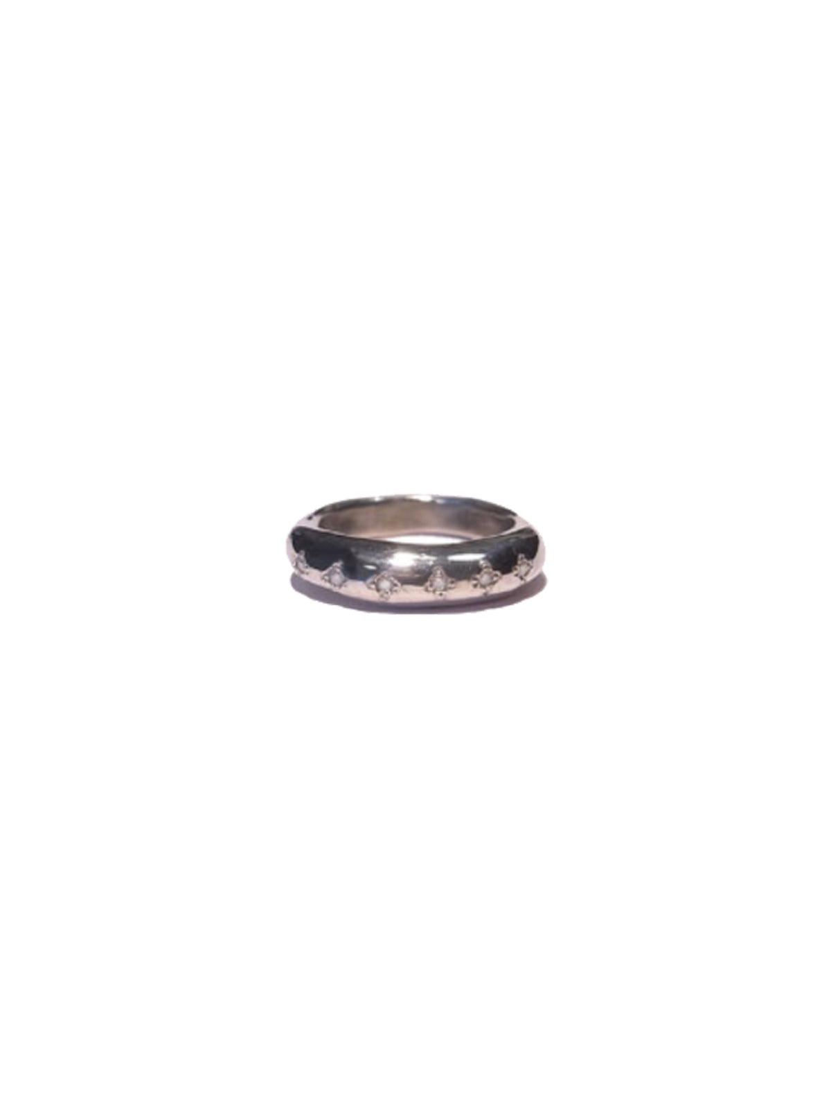 Round Form Ring