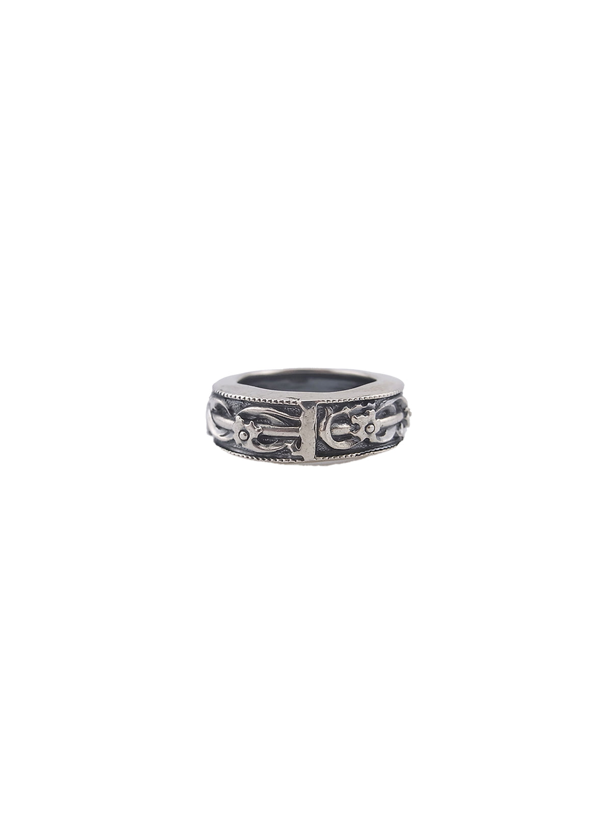 baroque leaf ring