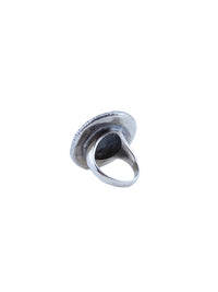 Oval Ring
