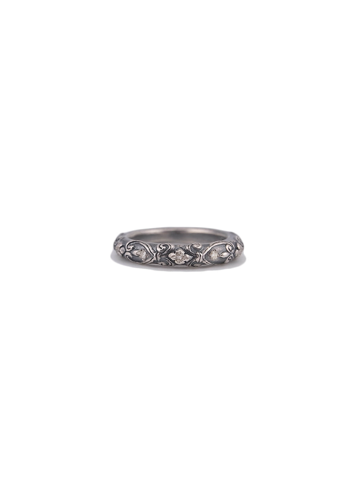 Engraved Pattern Diamond Band 'L