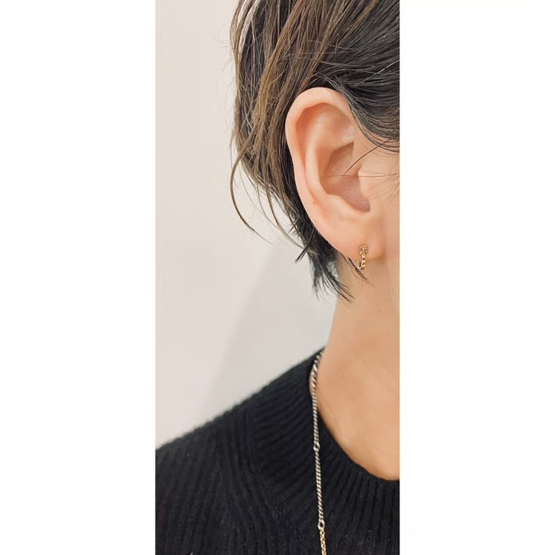 Square Studs Petite Earrings