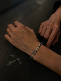 Chinoiserie Lacy Snake Bracelet