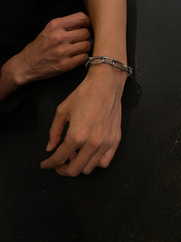 ENGRAVED CHAIN BRACELET