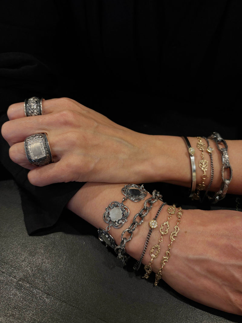 Shield Flower Bracelet