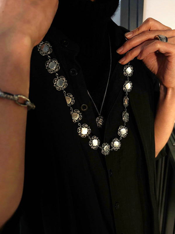 Shield Flower Link Necklace