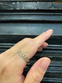 lacy eternity ring