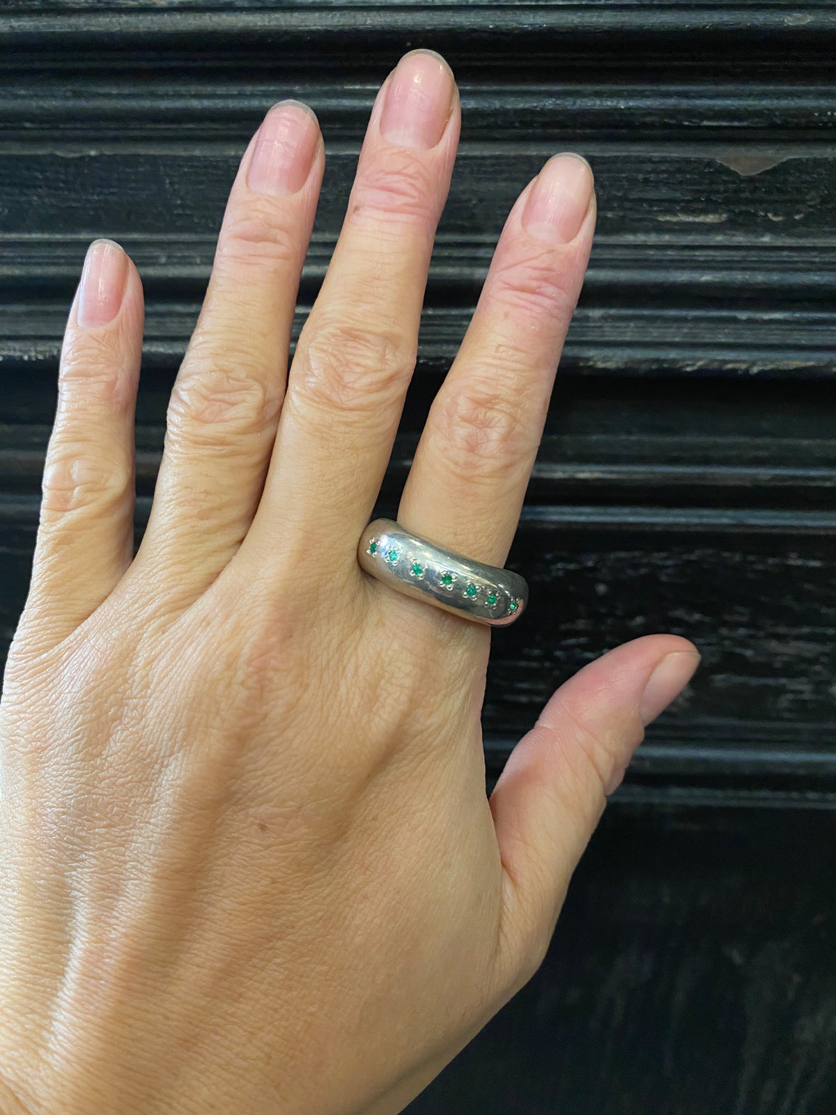 Round Form Ring