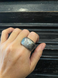 Round Form Ring