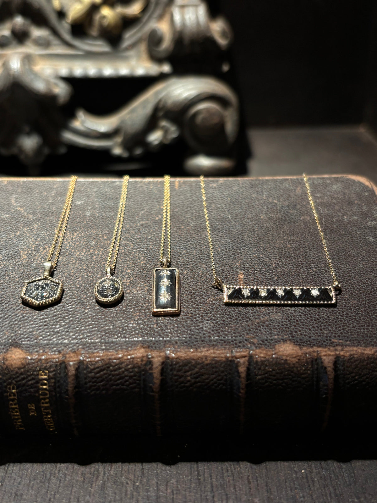 Horizontal Studs Necklace