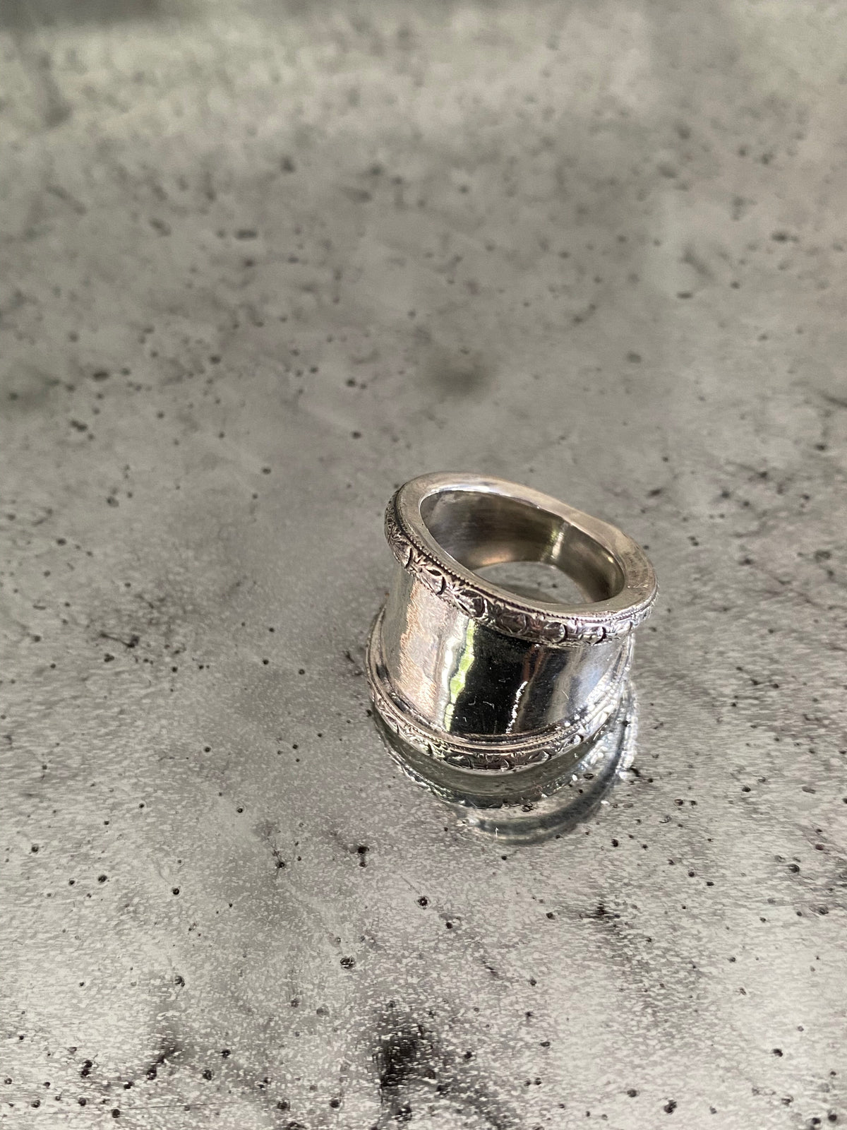 Mirror of the soul ring